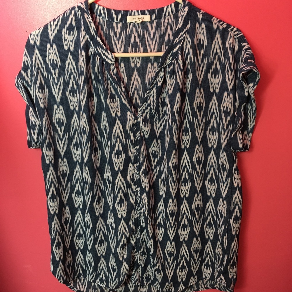 Medium Pleione Blue White Diamond Blouse Shirt